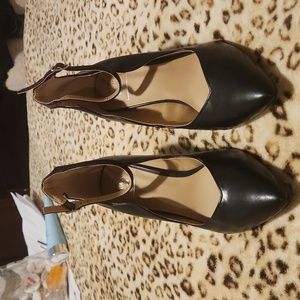 Black high heels 7.5 Kaari blue